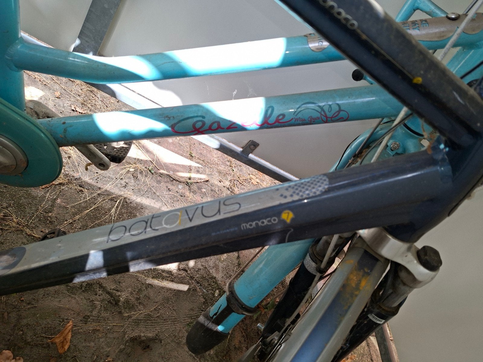 Verkocht.  Gazelle damesfiets en Batavus herenfiets met vers, Ophalen, Gebruikt, Batavus, Versnellingen