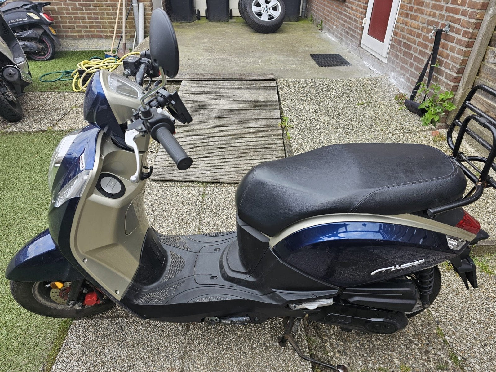 Sym Mio Scooter - Bouwjaar 2018 - Start en Rijdt, Ophalen, Gebruikt, Benzine