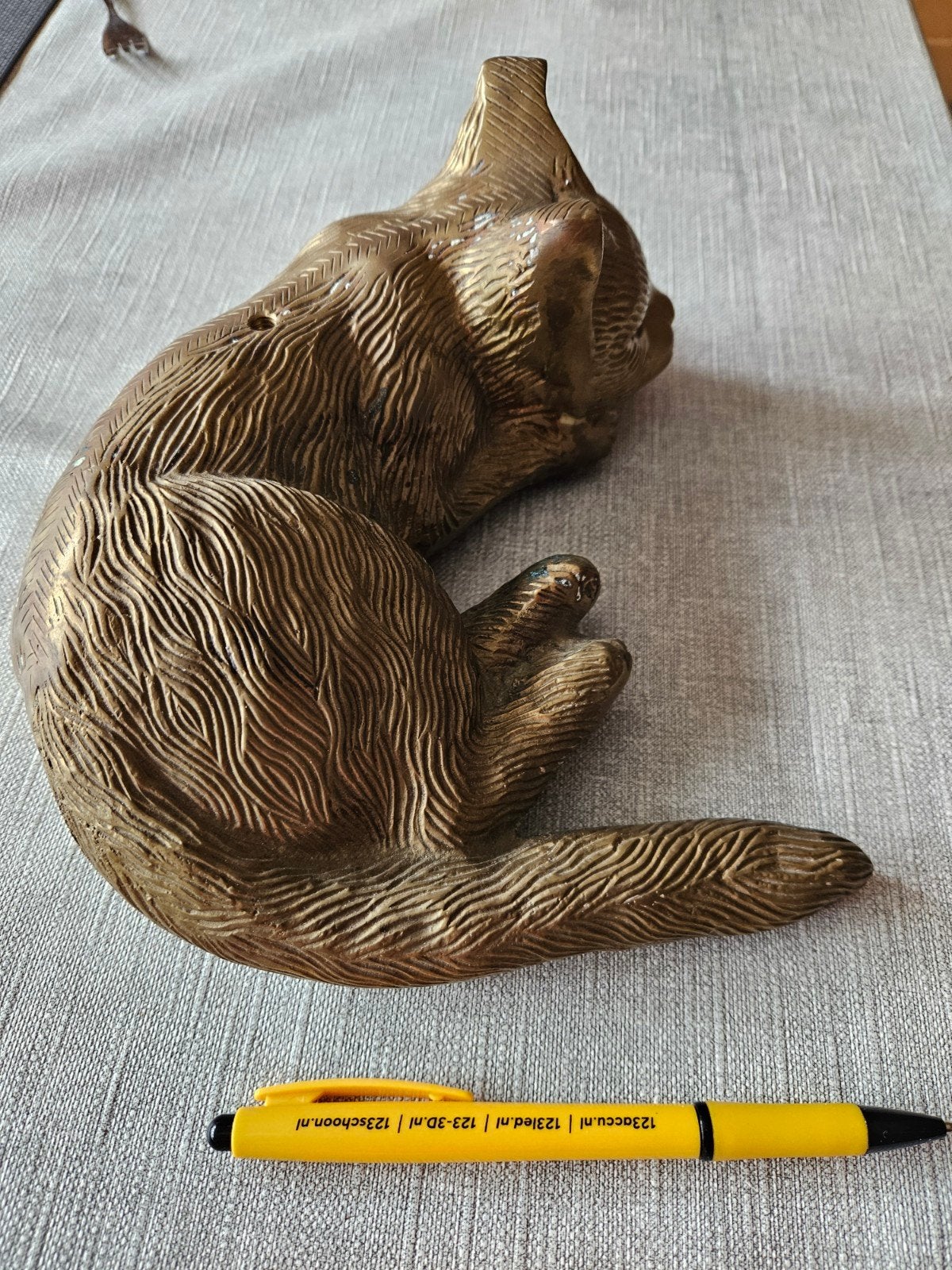 Vintage Koperen Kat Beeldje - Slapende Kat Decoratie, Antiek en Kunst, Ophalen of Verzenden, Koper