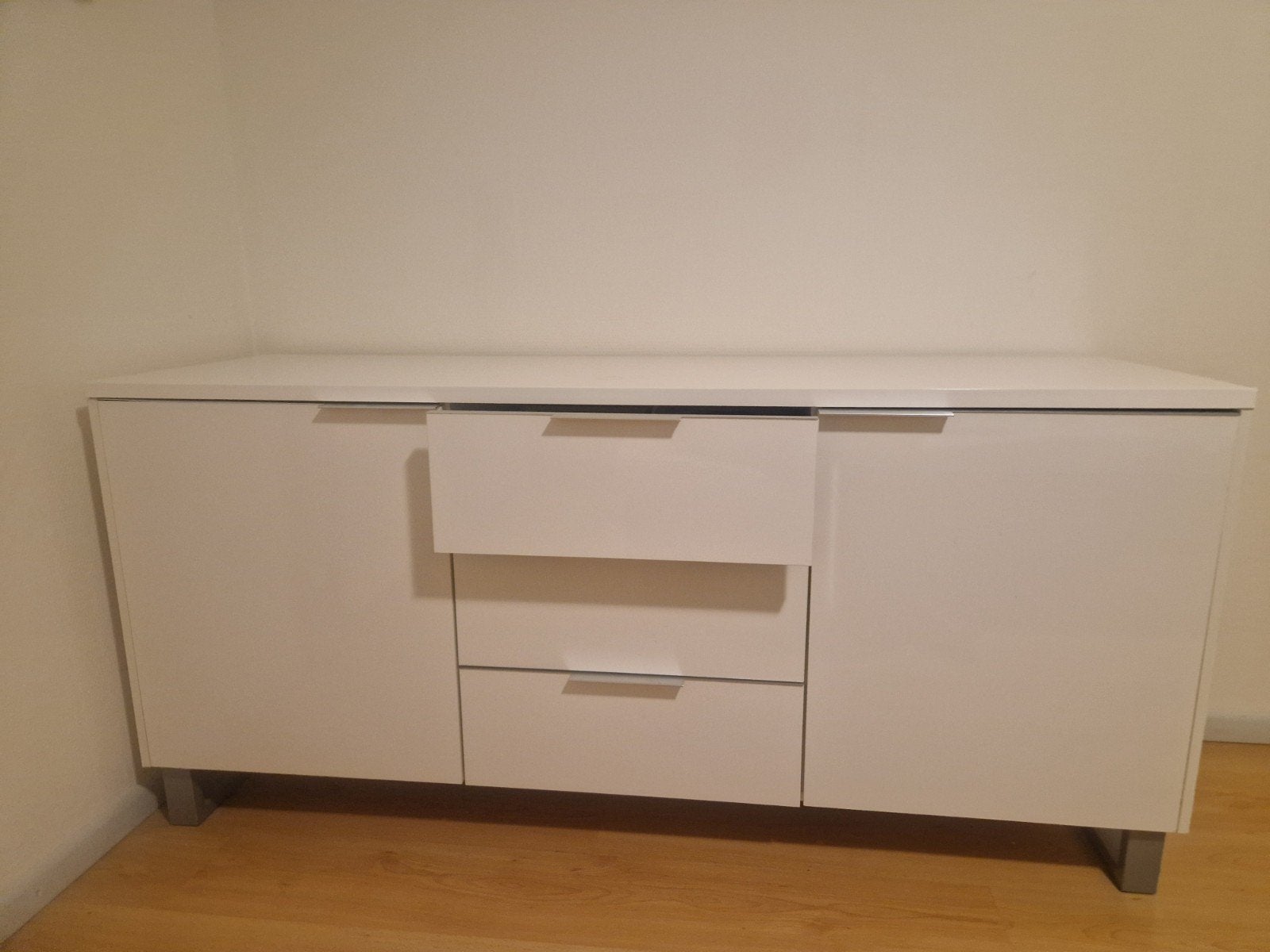 witte kast, Ophalen, 25 tot 50 cm, Overige houtsoorten, 100 tot 150 cm