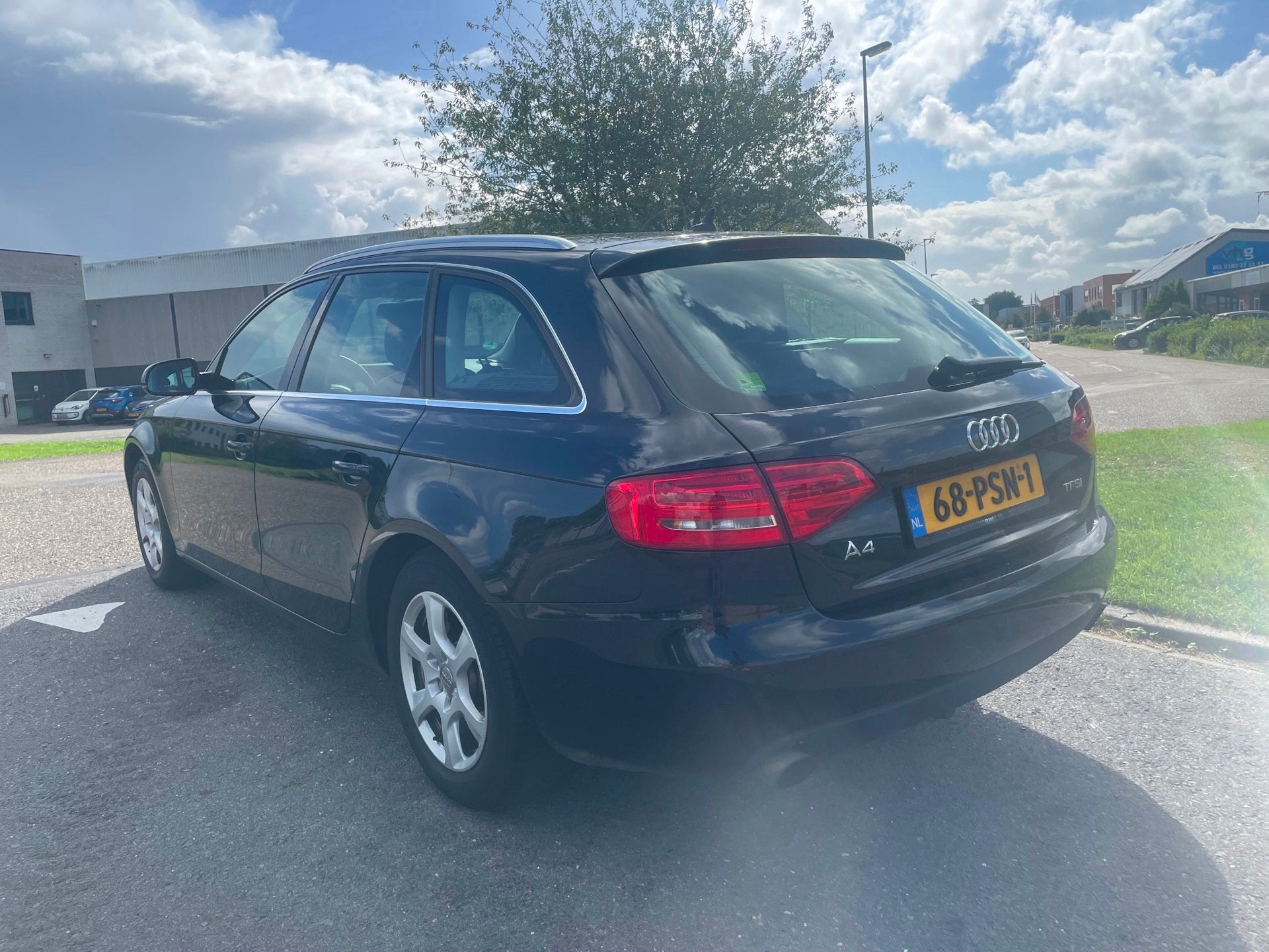 Audi A4 Avant 2011 * 2.0 TFSI Pro Line Business * AUTOMAAT *, Euro 5, Gebruikt, 4 cilinders, 1984 cc