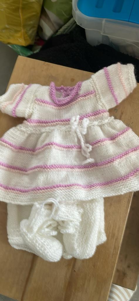 Jurkje broekje slofjes v d babybornpop, Kinderen en Baby's, Speelgoed | Poppen, Ophalen of Verzenden, Zo goed als nieuw, Overige typen