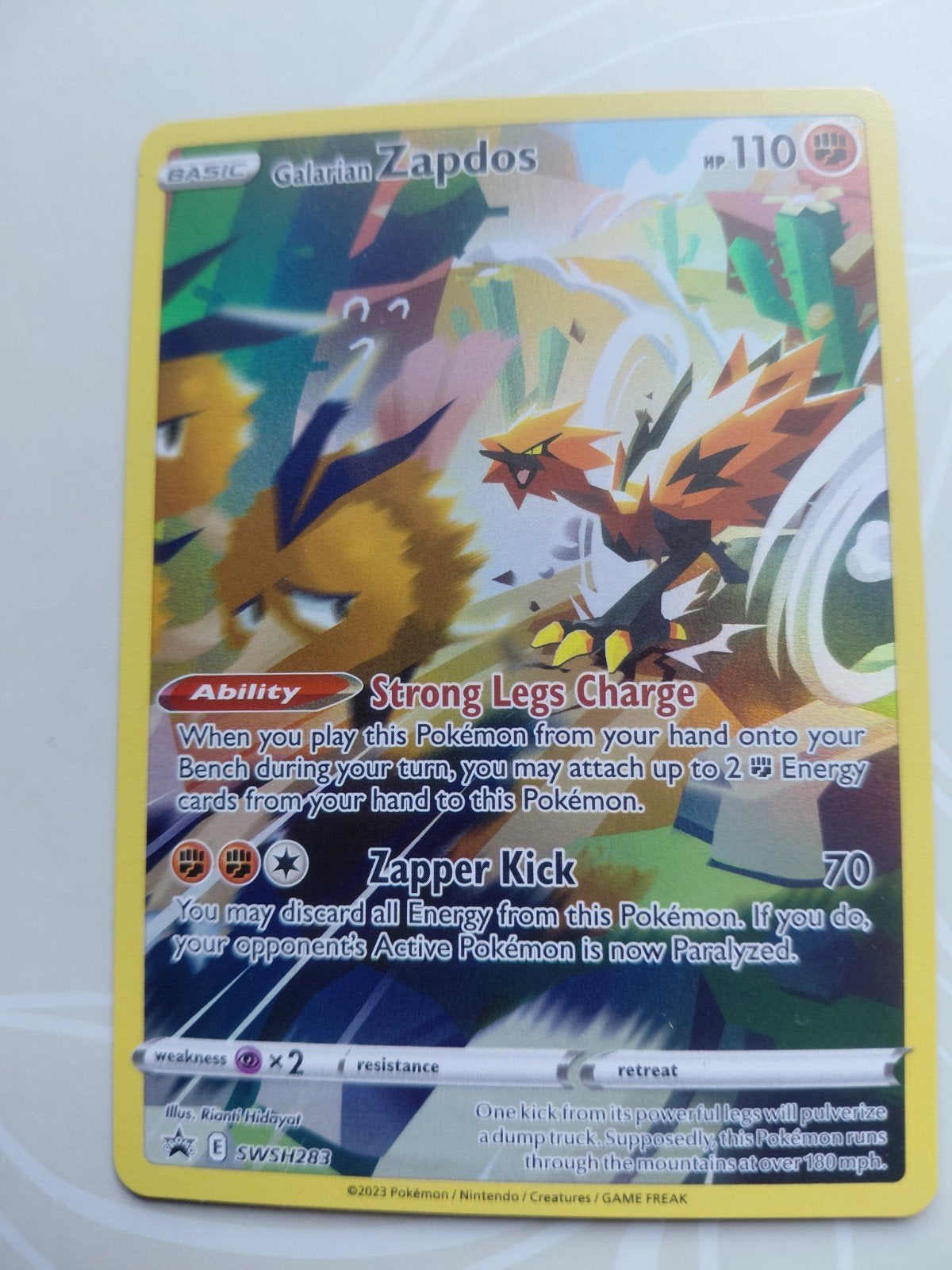 Zapdos swsh 283, Ophalen of Verzenden, Zo goed als nieuw