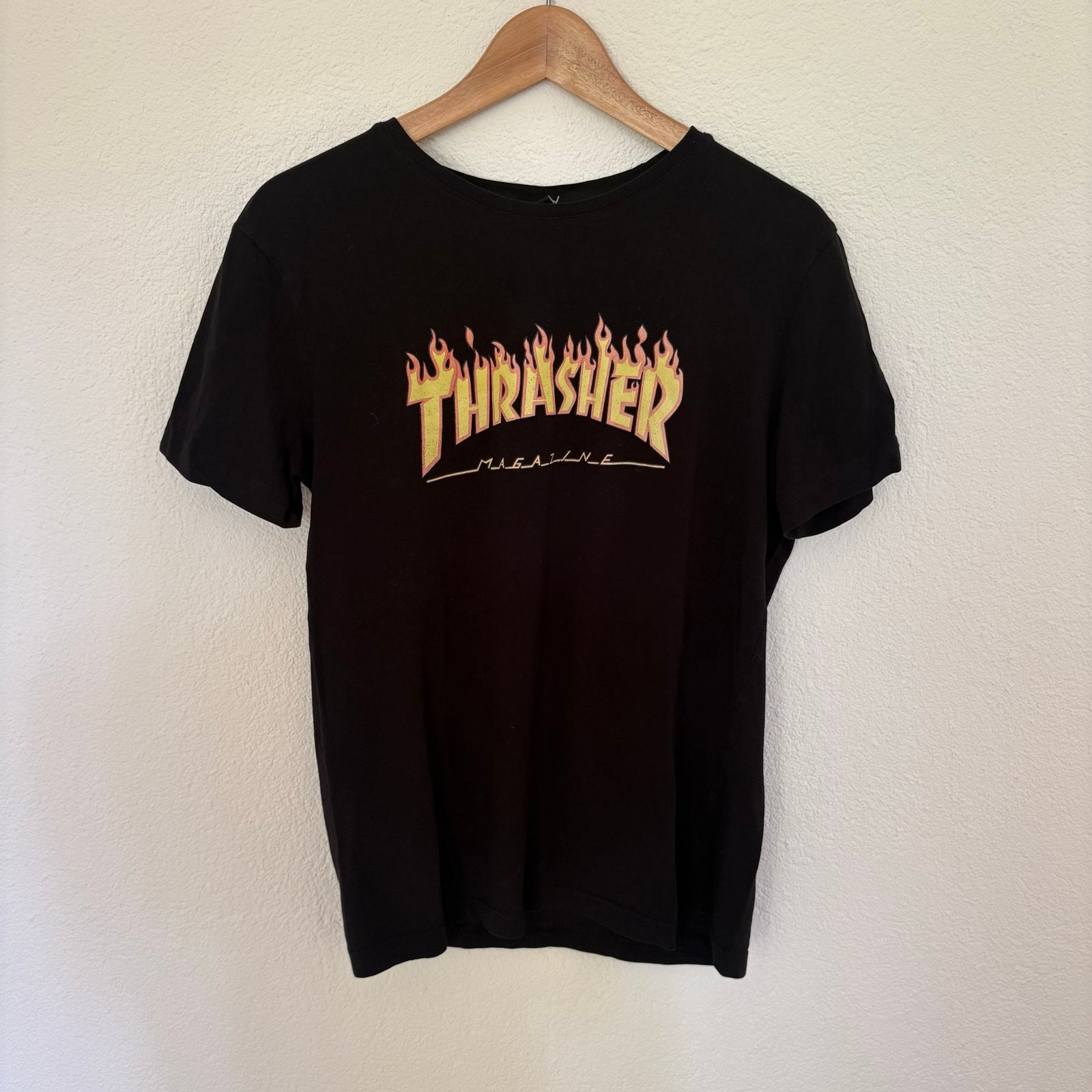 Thrasher T-shirt H&M Maat M, Kleding | Dames, T-shirts, Maat 38/40 (M), Verzenden, Zwart, Zo goed als nieuw