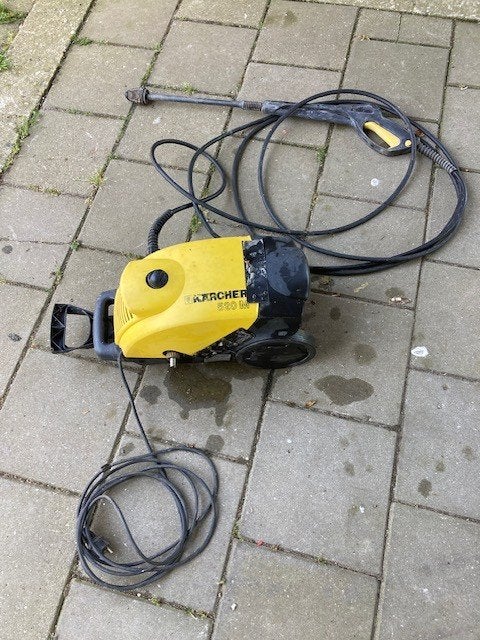 Hoge druk spuit, Tuin en Terras, Ophalen, Gebruikt, Elektrisch, Kärcher
