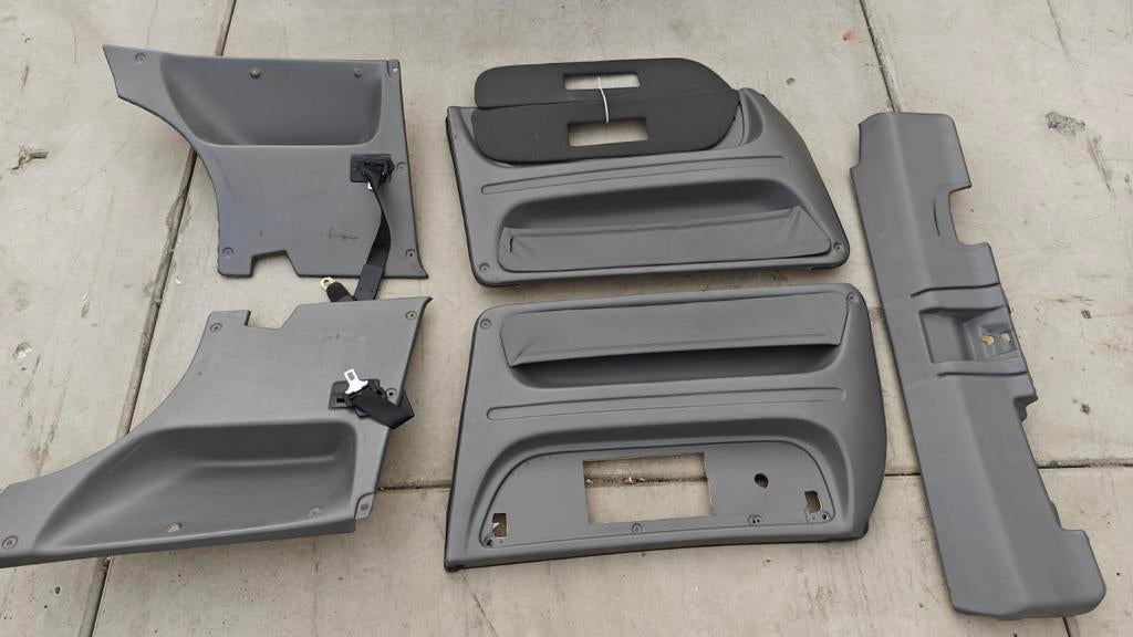 Set deurpanelen en knieschot Saab 900 Dover-grijs, Ophalen, Saab