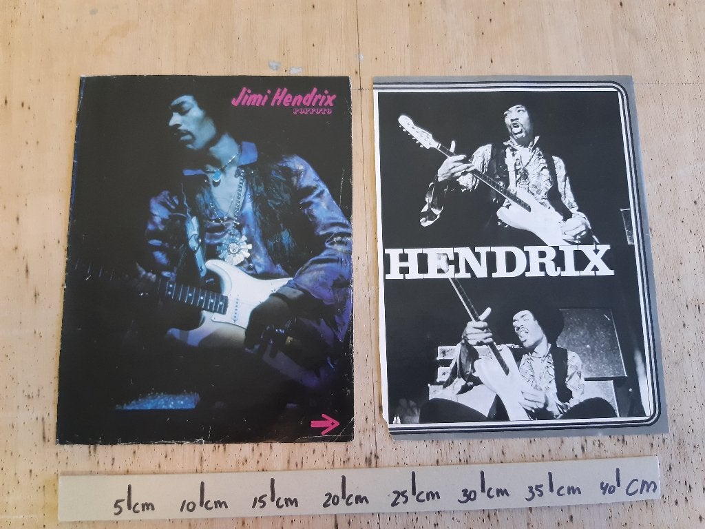 Knipsel  Jimi Hendrix Popfoto A4 1 art 3 pg, Ophalen of Verzenden, 1960 tot 1980, Nederland, Knipsel(s)