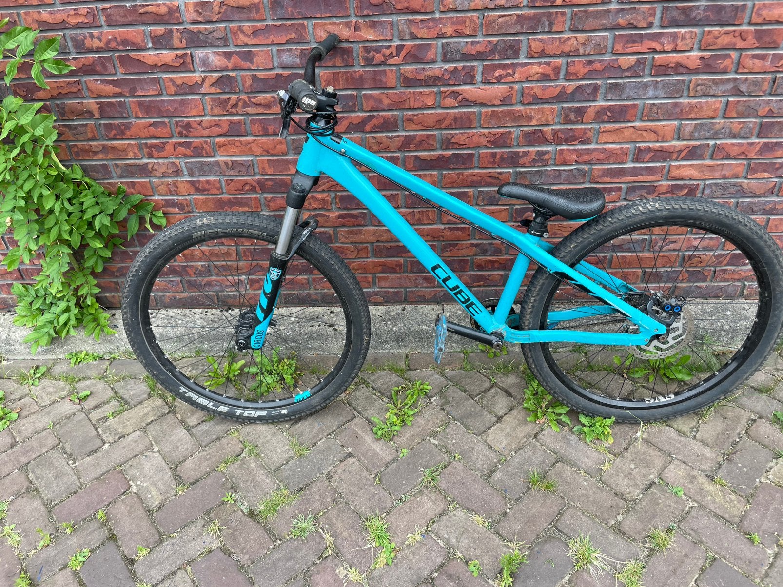 Cube flying circus 2021, Fietsen en Brommers, Fietsen | Crossfietsen en BMX, Ophalen, 24 inch of meer, Gebruikt, Aluminium