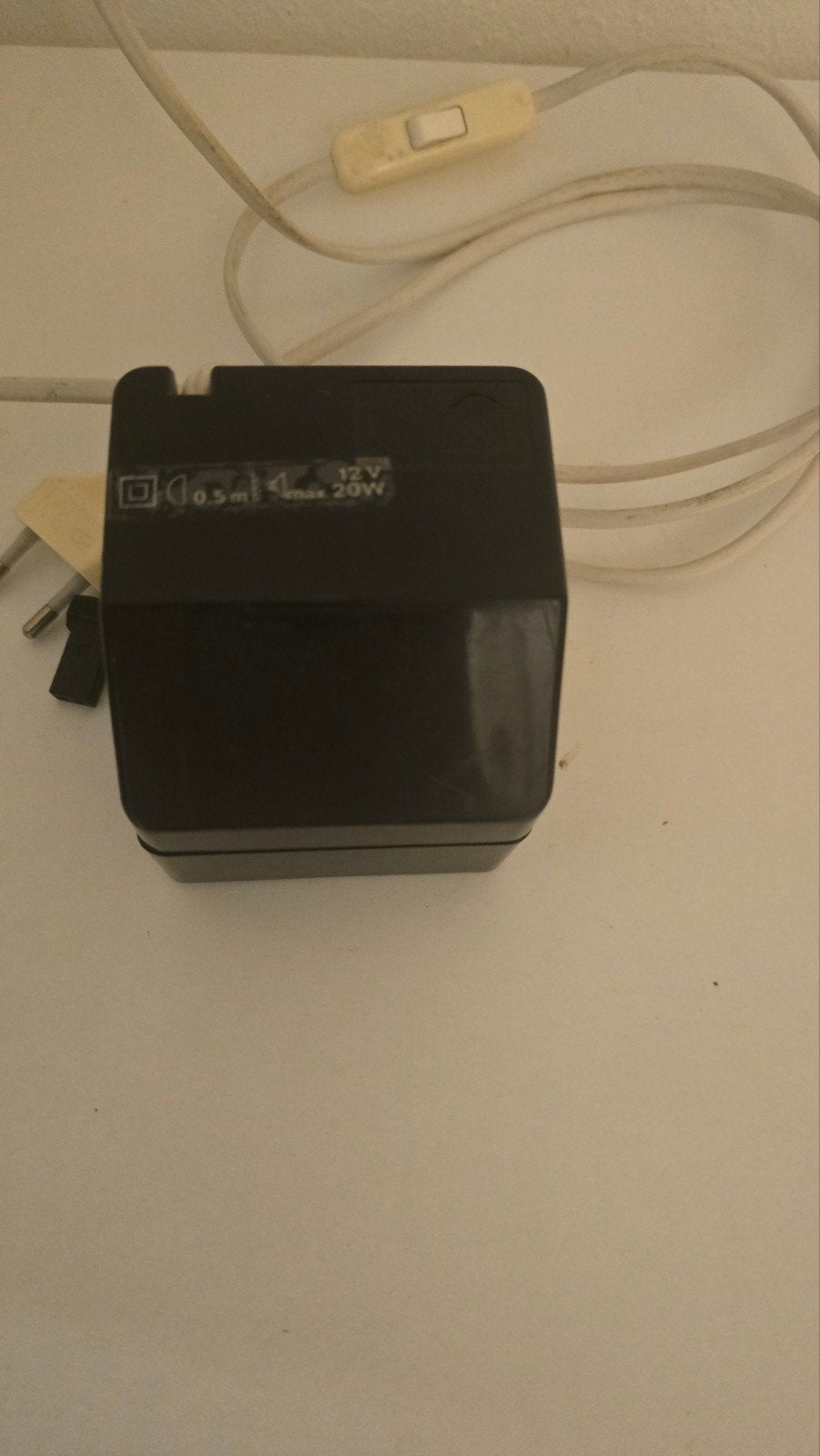 Transformator 12V max 20W met snoer en schakelaar, Ophalen, Gebruikt, Overige typen