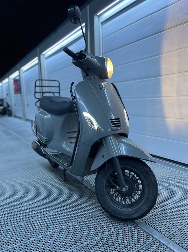 AGM VX50i 2020 | Nieuw Motorblok & Uitlaat!, Fietsen en Brommers, Snorfietsen en Snorscooters, Benzine, AGM, AGM, Ophalen