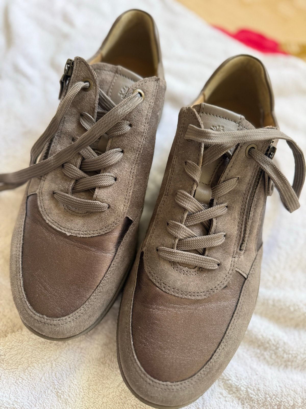 Hartjes sneakers maat 6.5- Zo goed als nieuw, Ophalen of Verzenden, Zo goed als nieuw, Bruin, Sneakers of Gympen