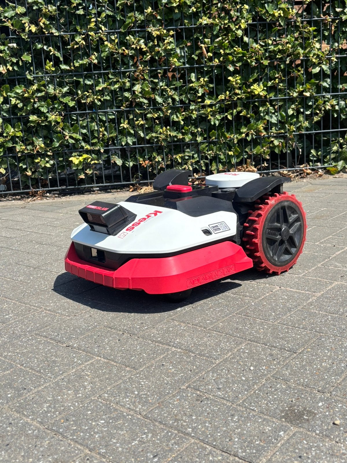 KRESS KR274E | GPS | DEMO | 10000m2 | ZEROTRIM |, Tuin en Terras, Grasmaaiers, Ophalen of Verzenden, Zo goed als nieuw, 50 cm of meer