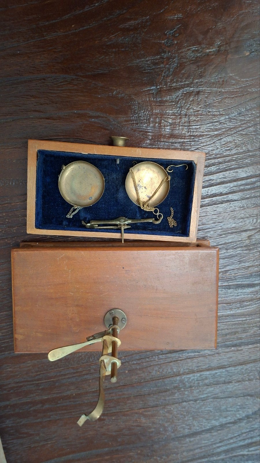 Antieke precisie weegschaal in houten kistje, Antiek en Kunst, Ophalen of Verzenden