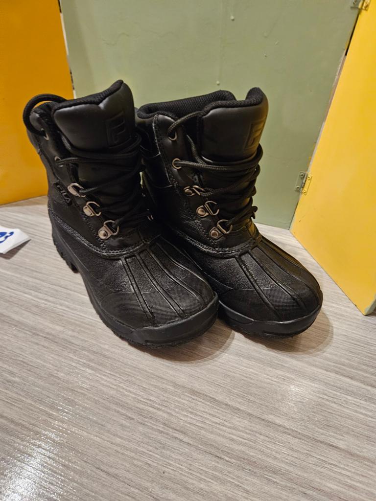 Fila zwarte boots, maat 33 nieuw, Fila, Jongen of Meisje, Overige typen, Nieuw