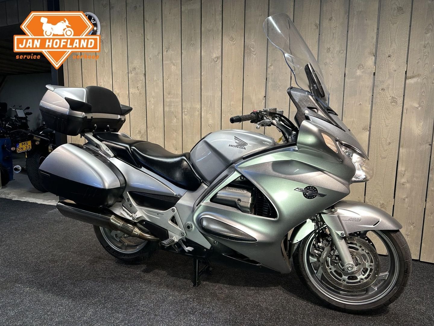 HONDA ST 1300 PAN EUROPEAN (bj 2007) 99,167 km, Motoren, HONDA, 4 cilinders, Motorrijbewijs A, Bedrijf