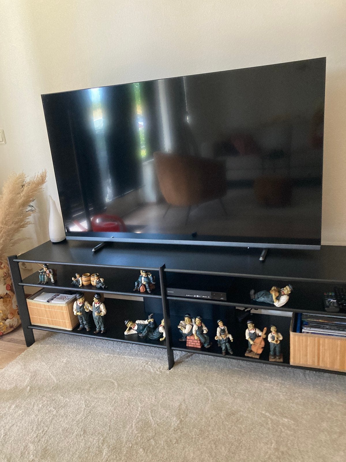 TV-meubel Ikea JÄTTESTA Zwart, Ophalen, 150 tot 200 cm, Zo goed als nieuw, Minder dan 100 cm
