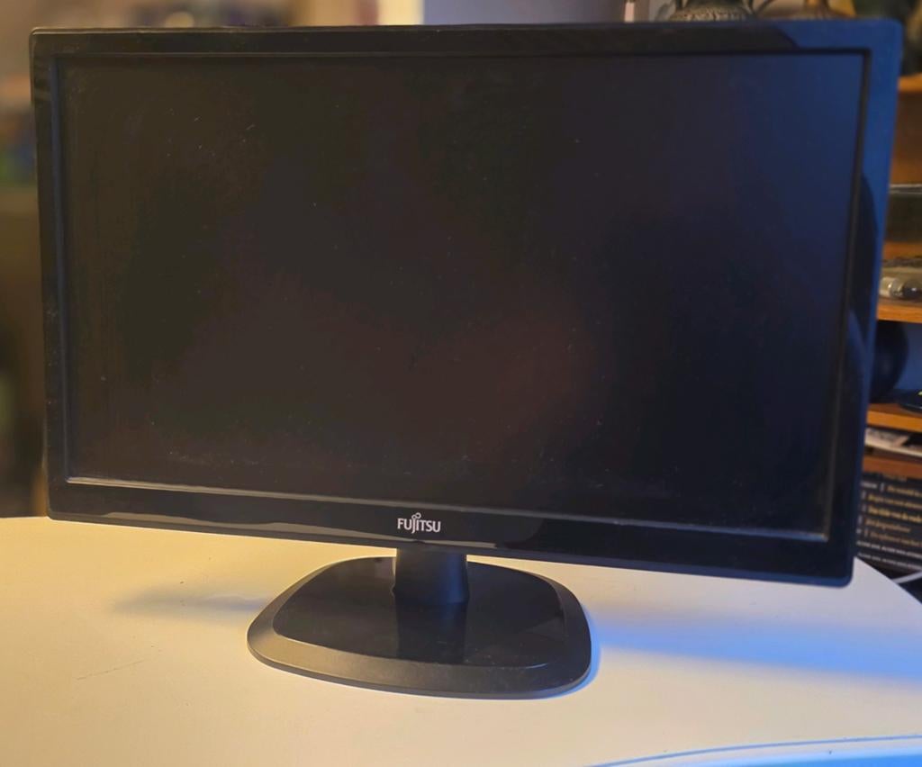 Fujitsu L20T-4 LED Monitor, Computers en Software, Monitoren, Ophalen, HD, Zo goed als nieuw, DVI