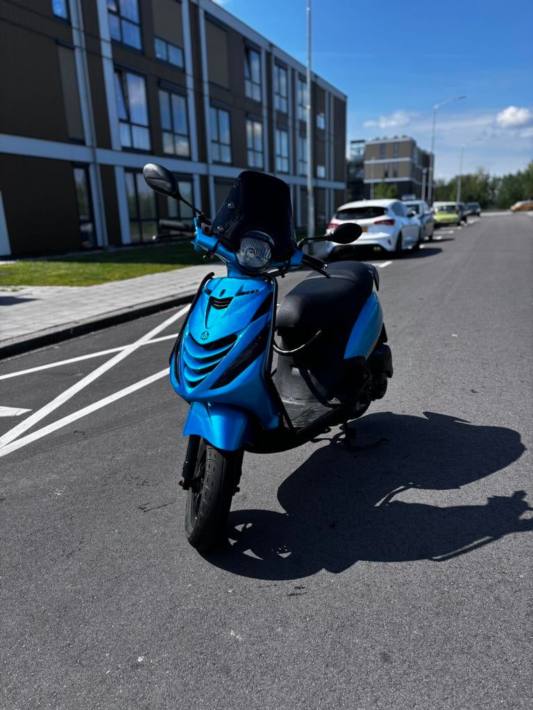 Piaggio Zip blauw | 7676 km | Goed rijdend, Ophalen, Zo goed als nieuw, Benzine, Zip