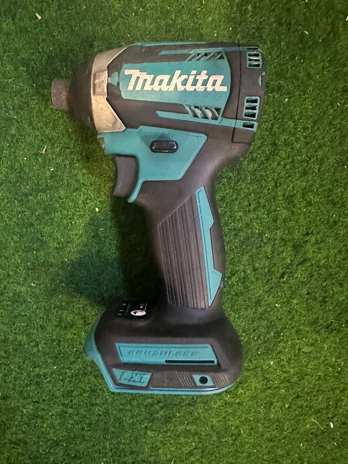 Slagschroevenmachine 18V Makita, Ophalen of Verzenden, Zo goed als nieuw, Boor- en Schroefmachine