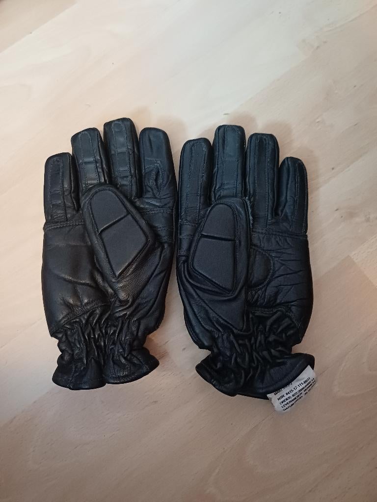 ME bijstand handschoenen zwart Maat L (9 1/2), Ophalen of Verzenden, Landmacht, Nederland, Kleding of Schoenen