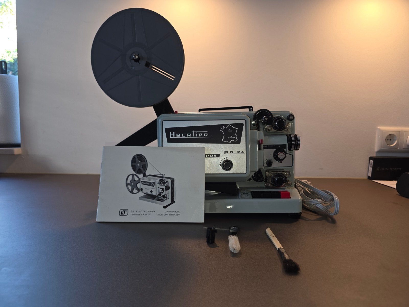 Heurtier P6-24 Bi-Film projector (dubbel 8/Super 8), Ophalen, Gebruikt, Heurtier