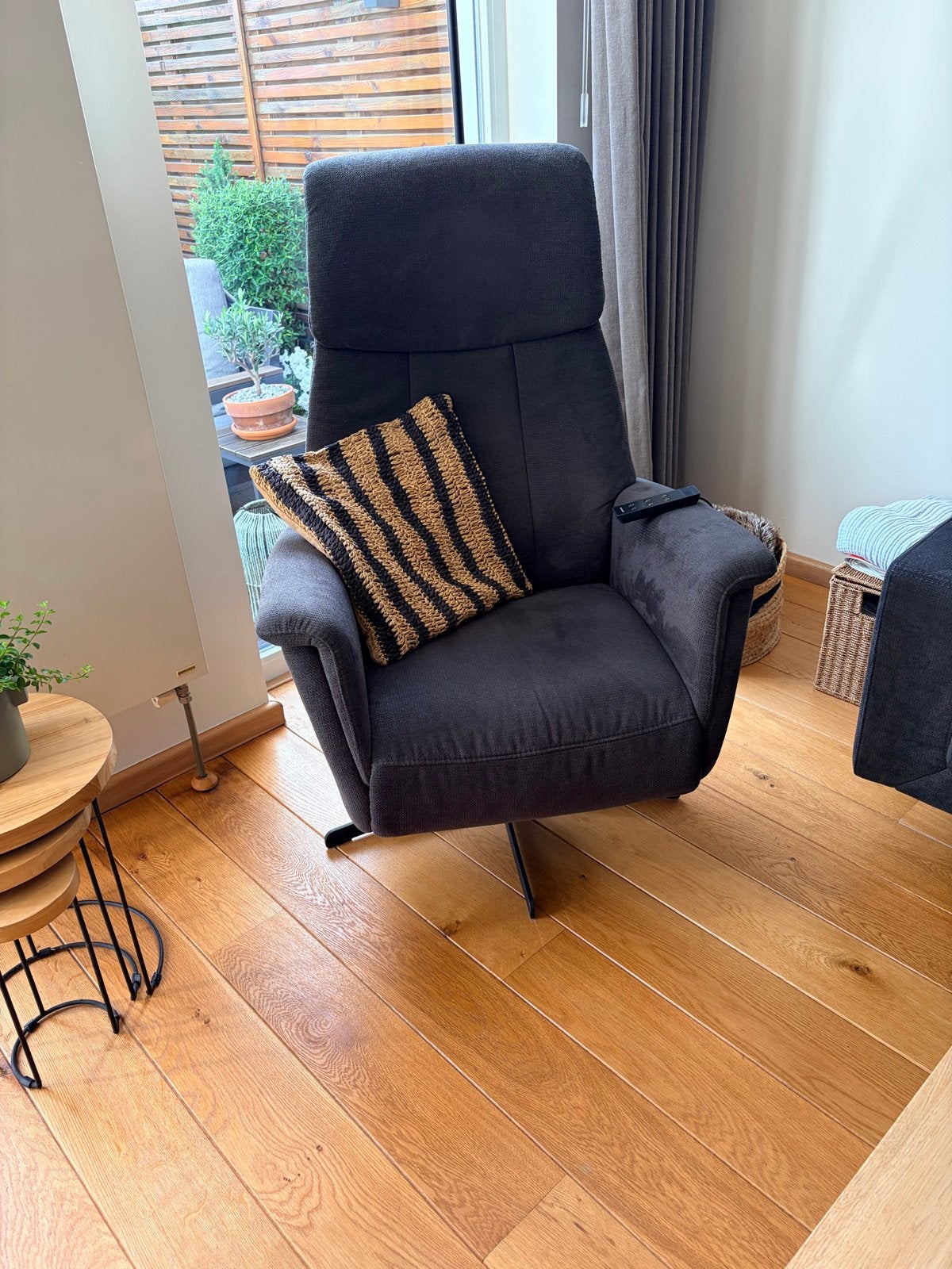 Prominent Relaxfauteuil - Elektrisch verstelbaar Type S-100, Huis en Inrichting, Ophalen, Gebruikt, Stof, 75 tot 100 cm