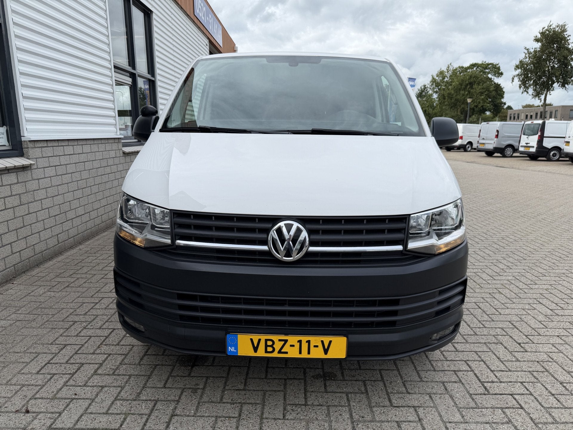 Volkswagen Transporter 2.0 TDI 150pk DSG automaat / L2H1 Com, Stof, Gebruikt, 4 cilinders, Volkswagen