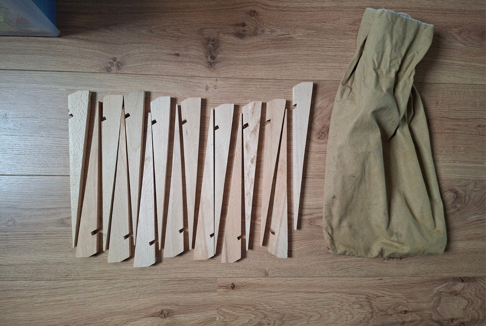 Houten haringen, 16 stuks, ongebruikt, Ophalen of Verzenden, Nieuw