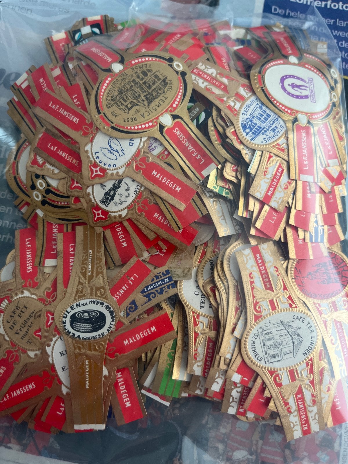 1000+ Verschillende Sigarenbandjes - Nieuwstaat, Ophalen of Verzenden, Nieuw, Sigarenbandjes