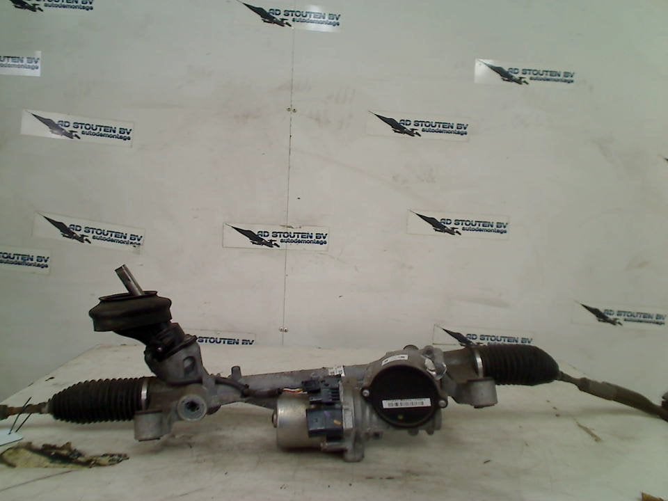 Stuurhuis Mercedes-Benz A (177.0) 2019 6700003732f, Gebruikt, Mercedes-Benz AG, Mercedes-Benz, Mercedesstraße 120, Stuttgart 70372, , Duitsland