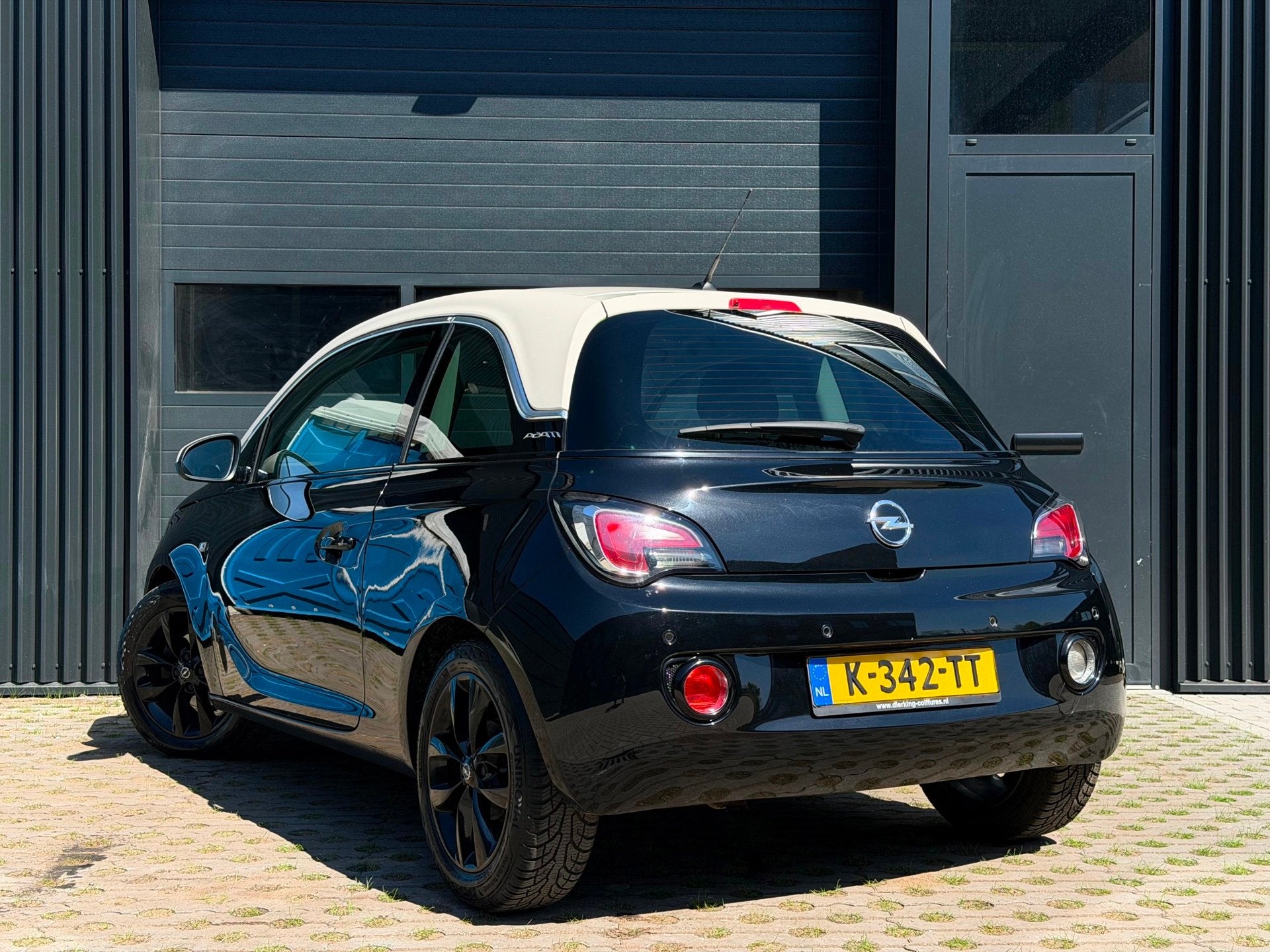 Opel Adam