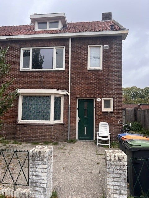 NIEUW! Woonruimte te huur Kwaadeindstraat, Tilburg, Huizen en Kamers, Huizen te huur