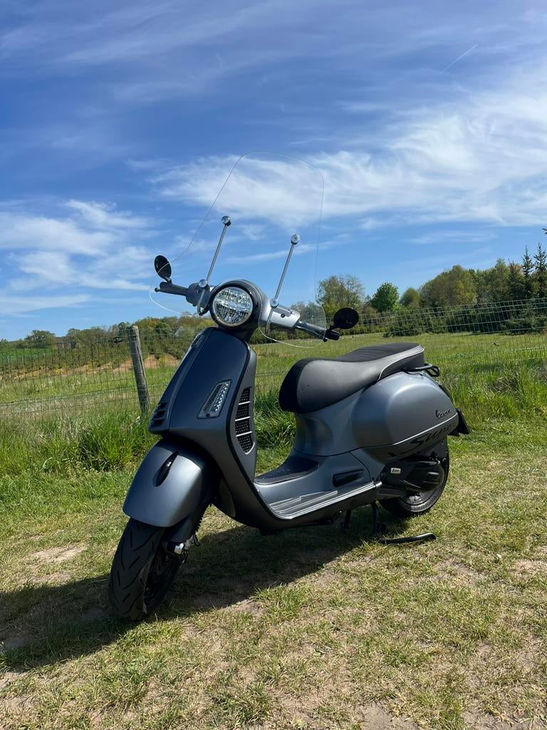 Super nette Vespa GTS Super 125cc motorscooter, Particulier, Scooter