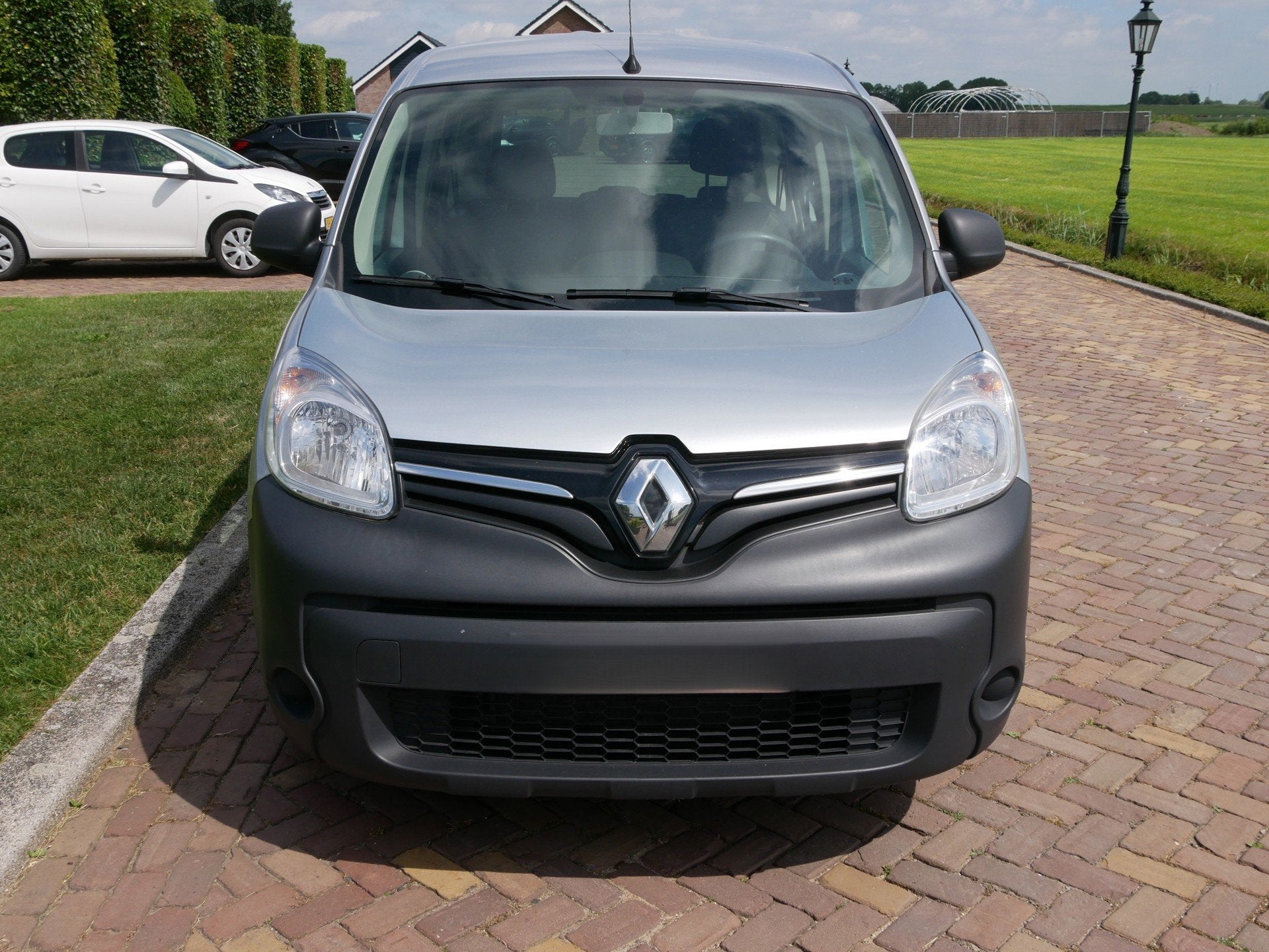 Renault Kangoo 1.5 Blue dCi 80 Comfort AC NAVI 5-PERS * 6999, Voorwielaandrijving, Stof, Zwart, Overige carrosserieën