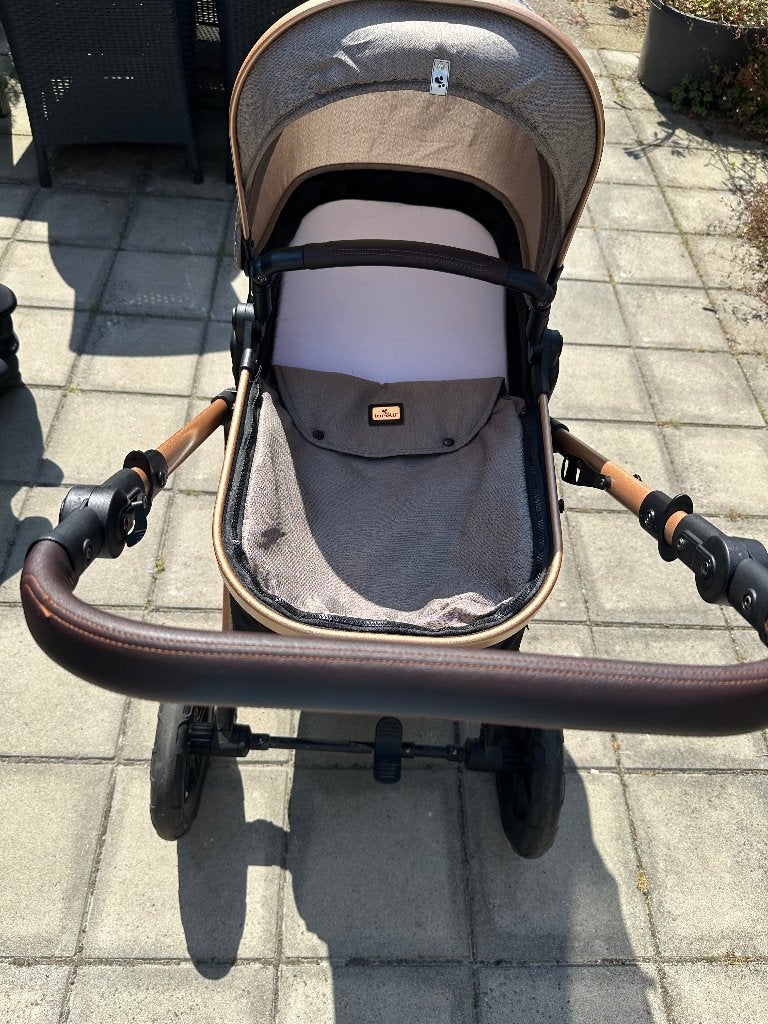 Baby wagen auto stoel, Ophalen, Zo goed als nieuw