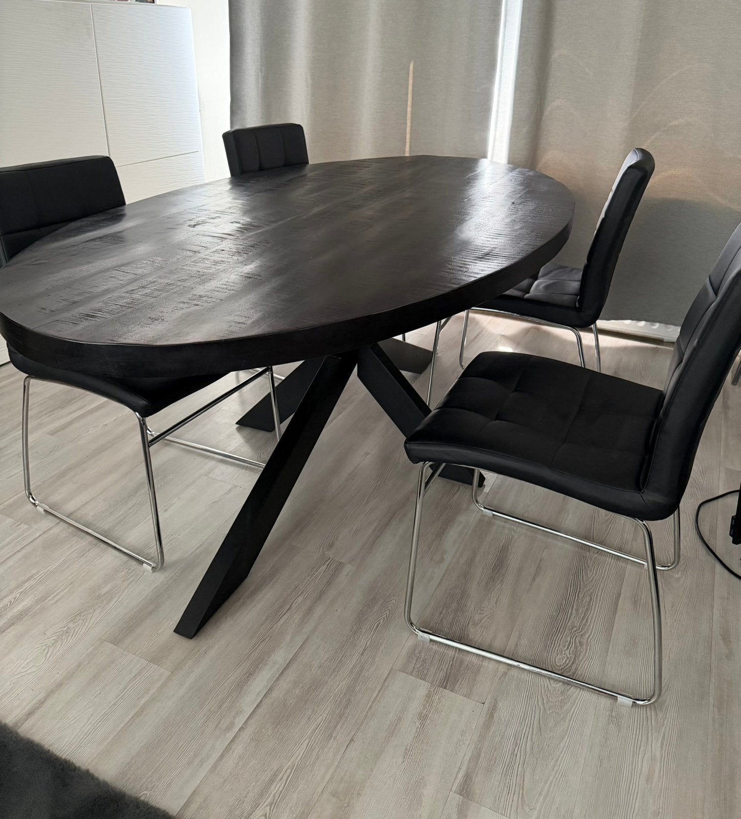 Houten eettafel set zwart, Ophalen, 50 tot 100 cm, Zo goed als nieuw, Vijf personen of meer