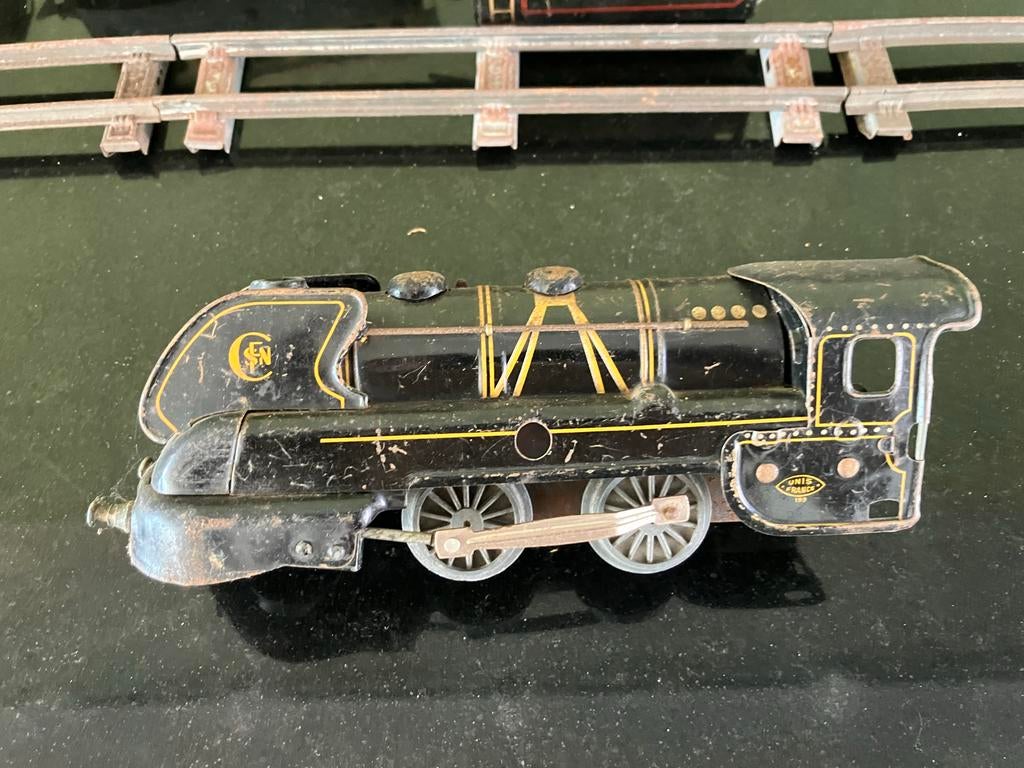Oude modeltrein met wagons e, Gelijkstroom, Ophalen, Overige merken, Gebruikt