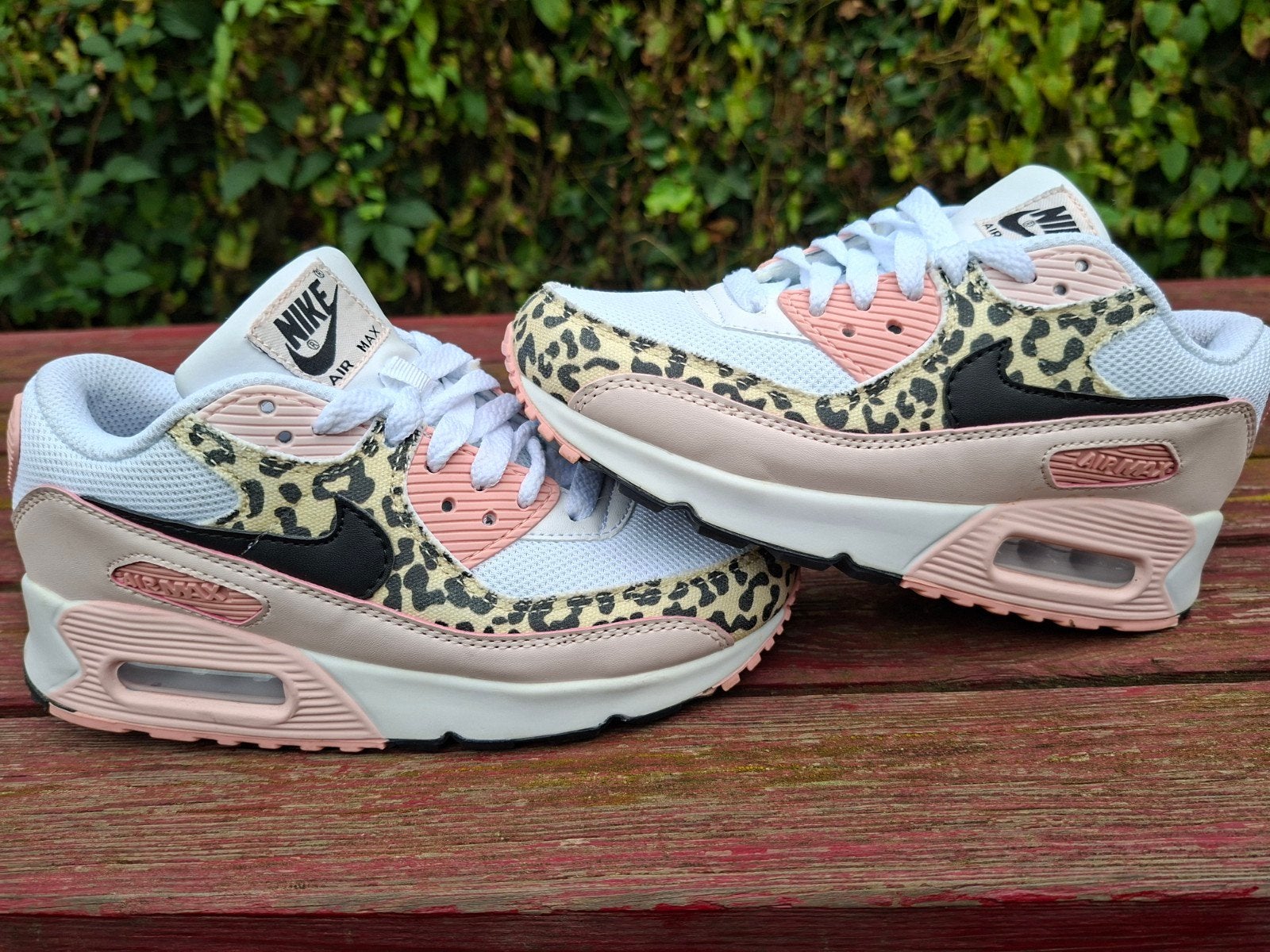 nike air max 90 maat 36 prijs 45 euro, Kleding | Dames, Ophalen of Verzenden, Zo goed als nieuw, Sneakers of Gympen