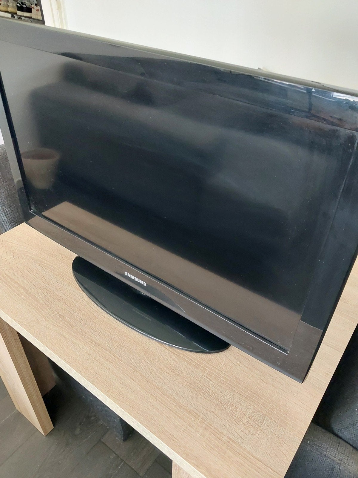 Samsung LE32B450C4W 32 inch LCD TV, Audio, Tv en Foto, Televisies, Ophalen, Gebruikt, 50 Hz, 80 tot 100 cm