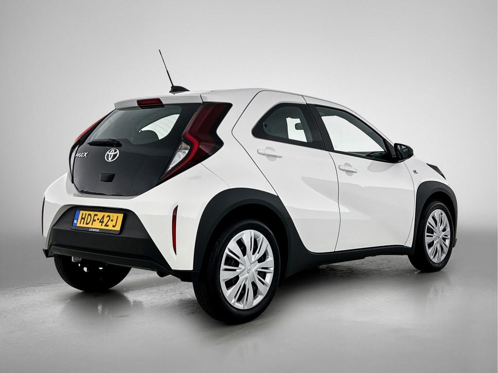 Toyota Aygo X 1.0 VVT-i MT Play | Apple CarPlay / Android Au, 12 maanden, Stof, Gebruikt, 920 kg