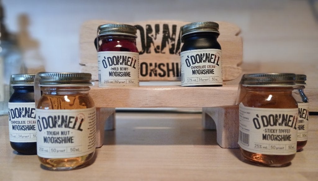 Rubberwood bankje / shotglazen /moonshine., Ophalen of Verzenden, Nieuw, Overige typen, Overige