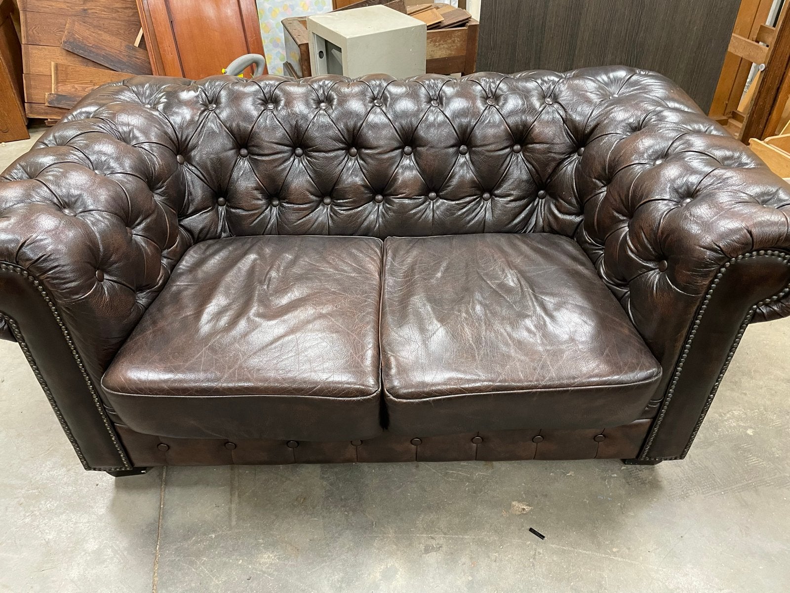 Zeer mooie chesterfield leren 3 en 2  zits en een stoel, Ophalen, Gebruikt, Driepersoons, Rechte bank