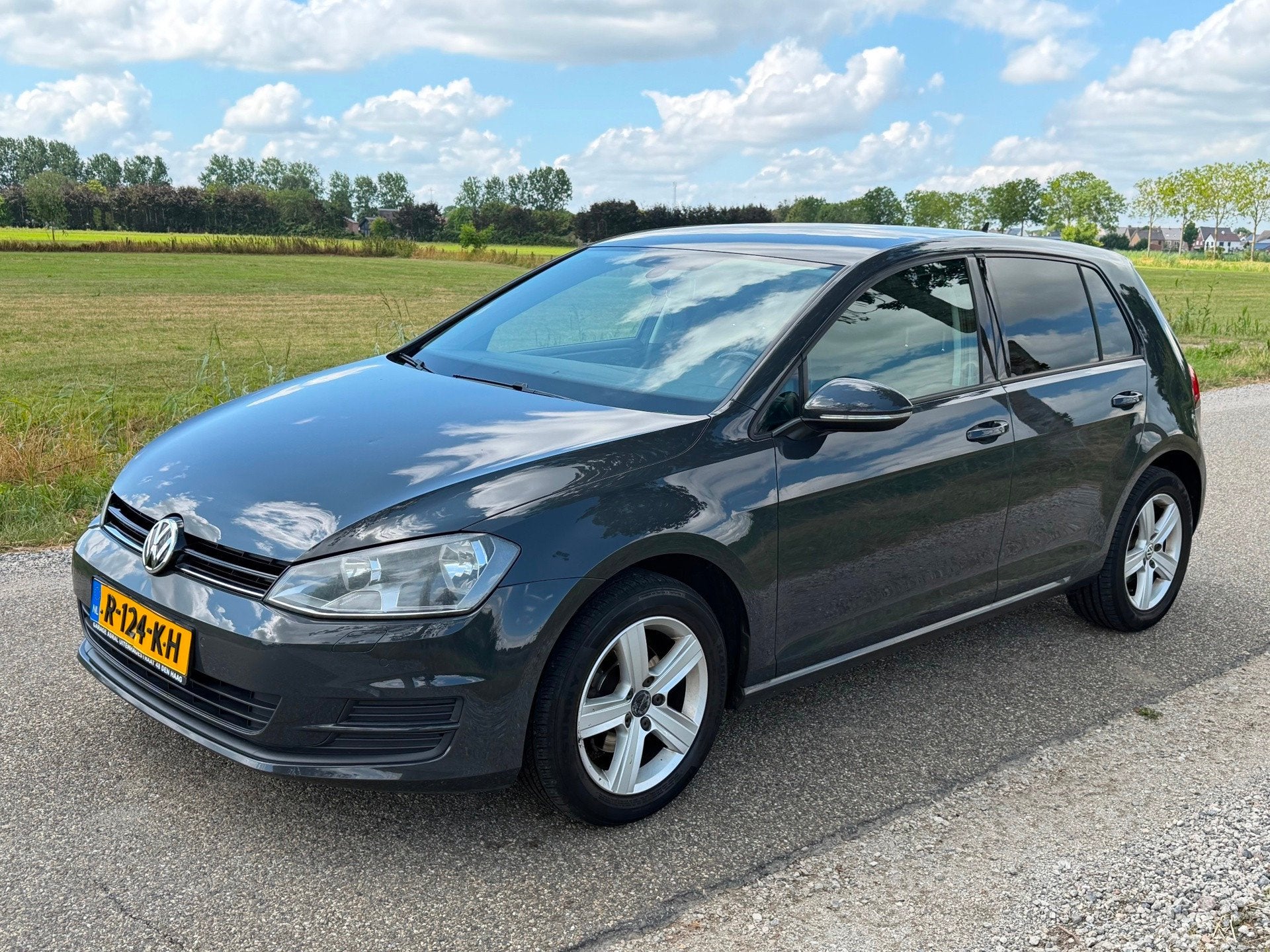 Volkswagen Golf 1.2 TSI Trend Edition Airco APK 07-2027 5Drs, Auto's, Voorwielaandrijving, Euro 5, Gebruikt, Zwart