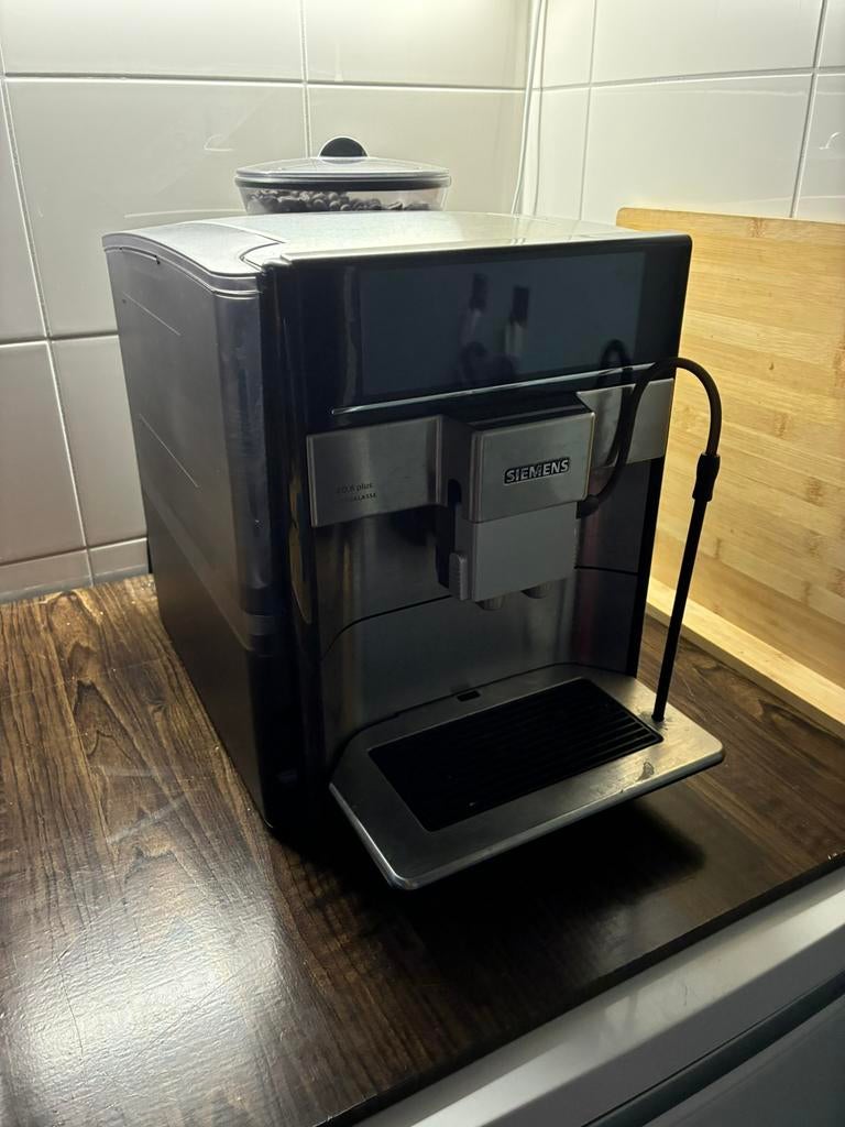 Siemens EQ6 plus extraklasse koffieapparaat, Ophalen, Zo goed als nieuw