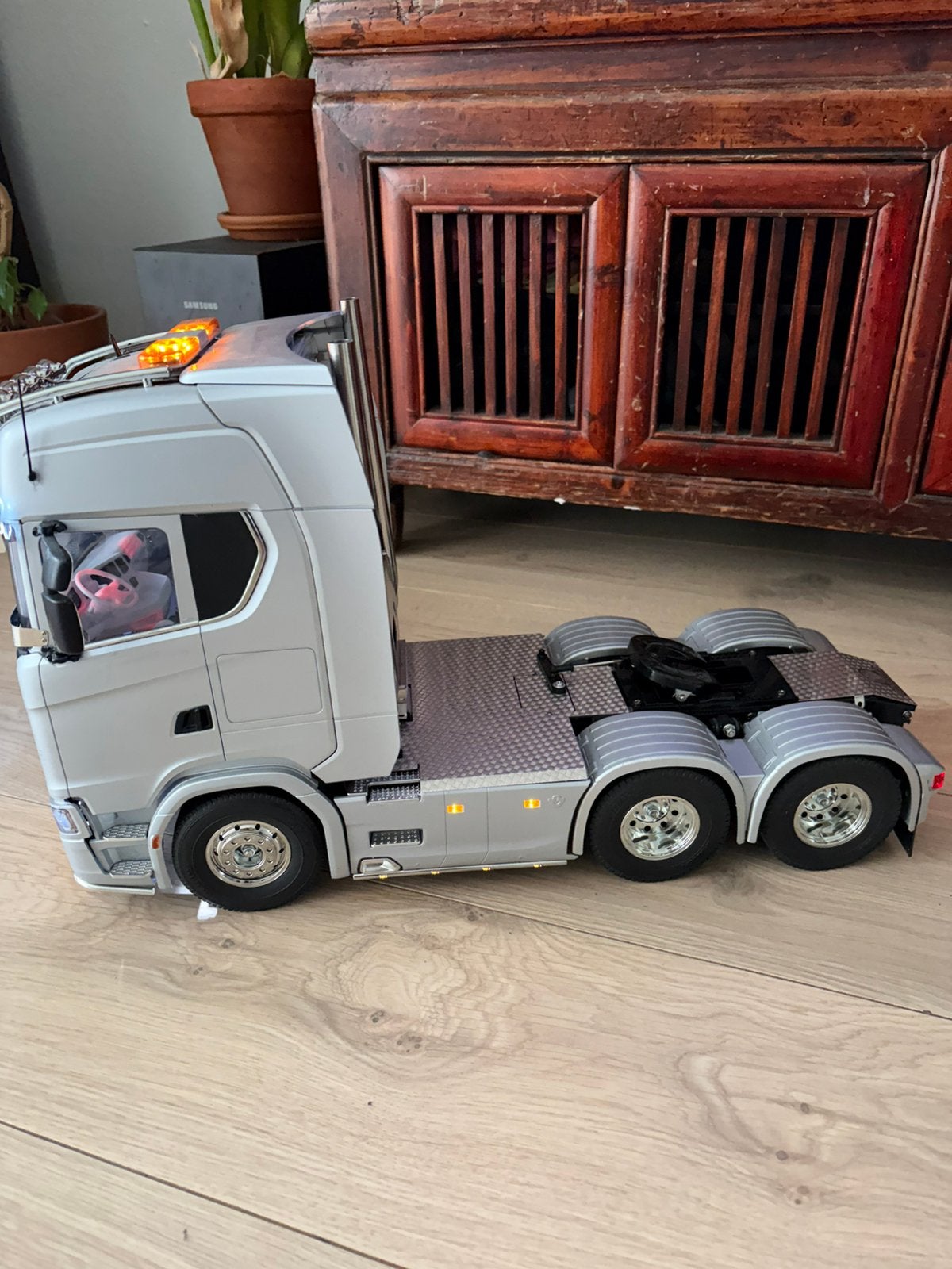 Tamiya scania, Ophalen, 1:50 of kleiner, Zo goed als nieuw, Truck