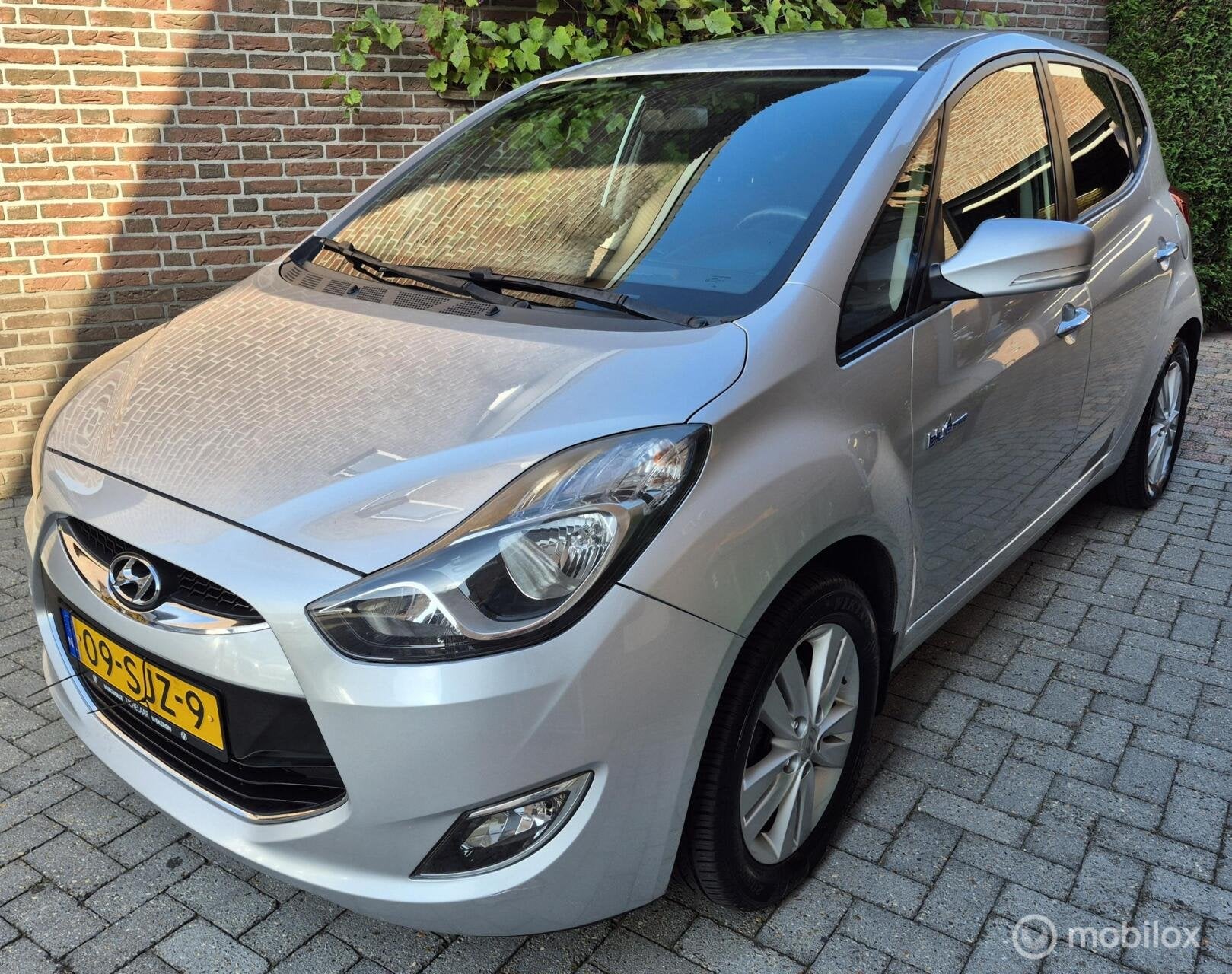 Hyundai ix20 1.4i i-Vision 2011/Airco/trekhaak/cruise