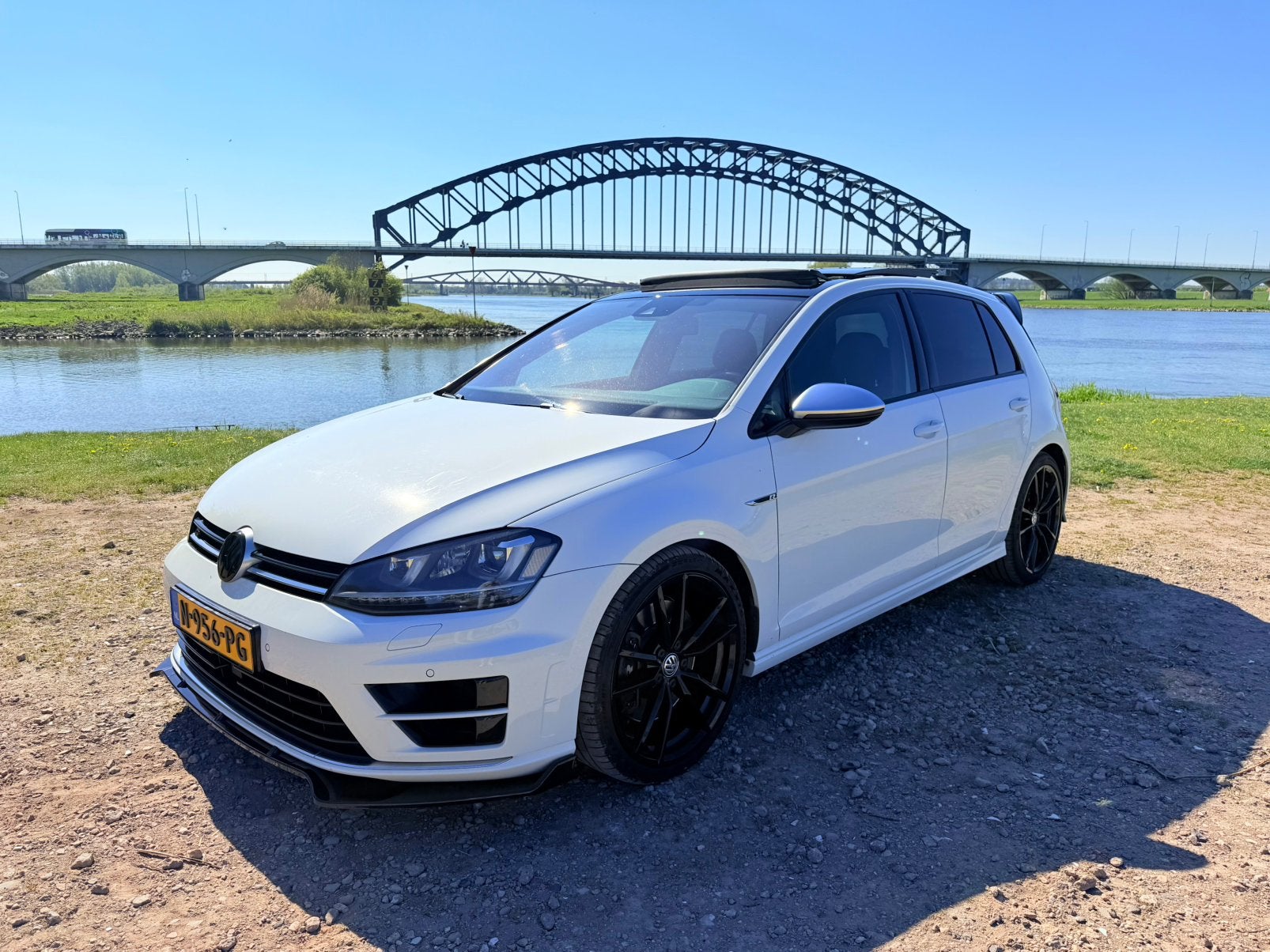 Volkswagen Golf R 4 motion, Auto's, Volkswagen, Automaat, Zwart, 4 cilinders, 1984 cc