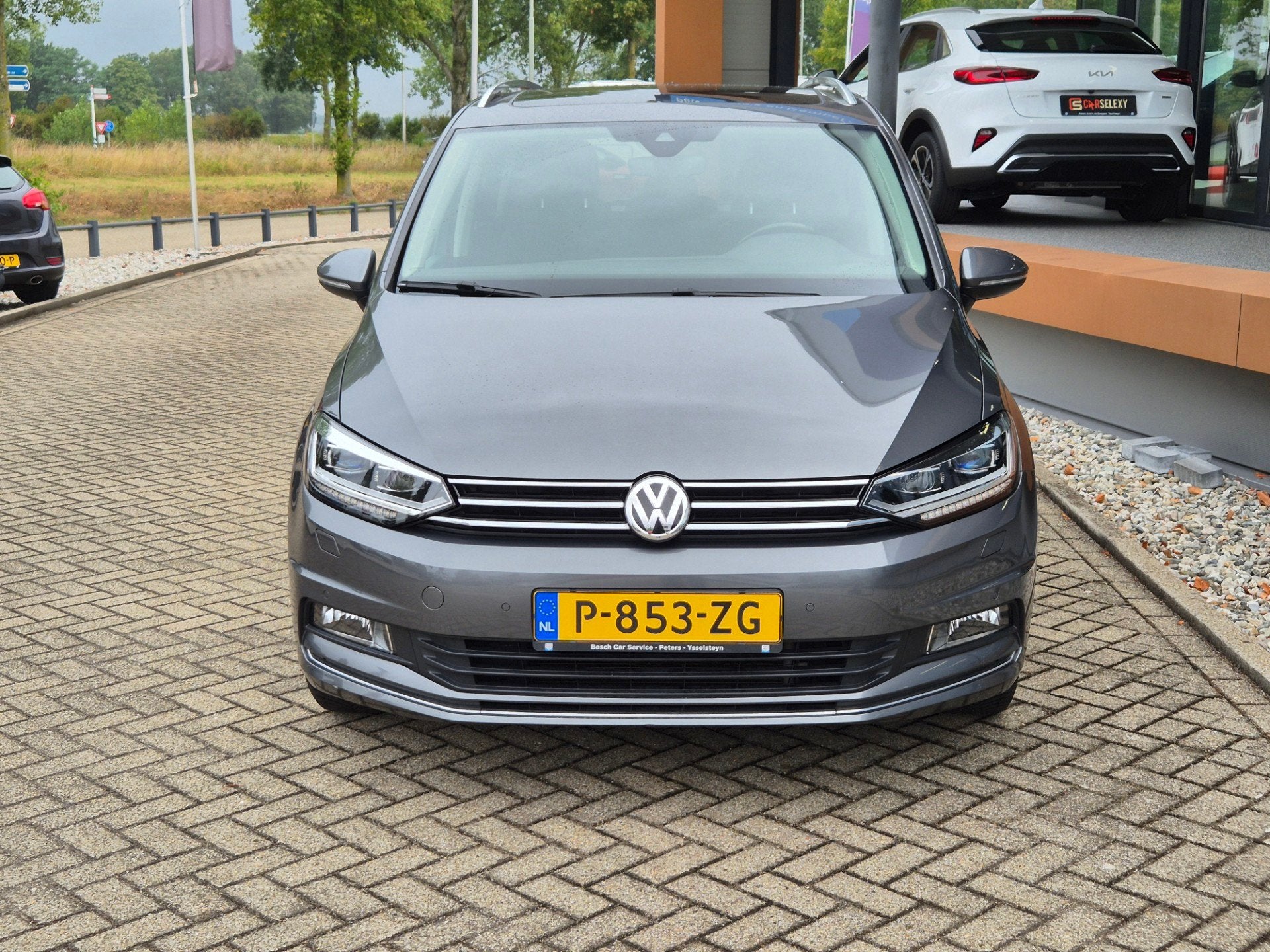 Volkswagen Touran 1.4 TSI Comfortline / SOUND-EDITION / Pano, Gebruikt, Euro 6, 4 cilinders, 150 pk