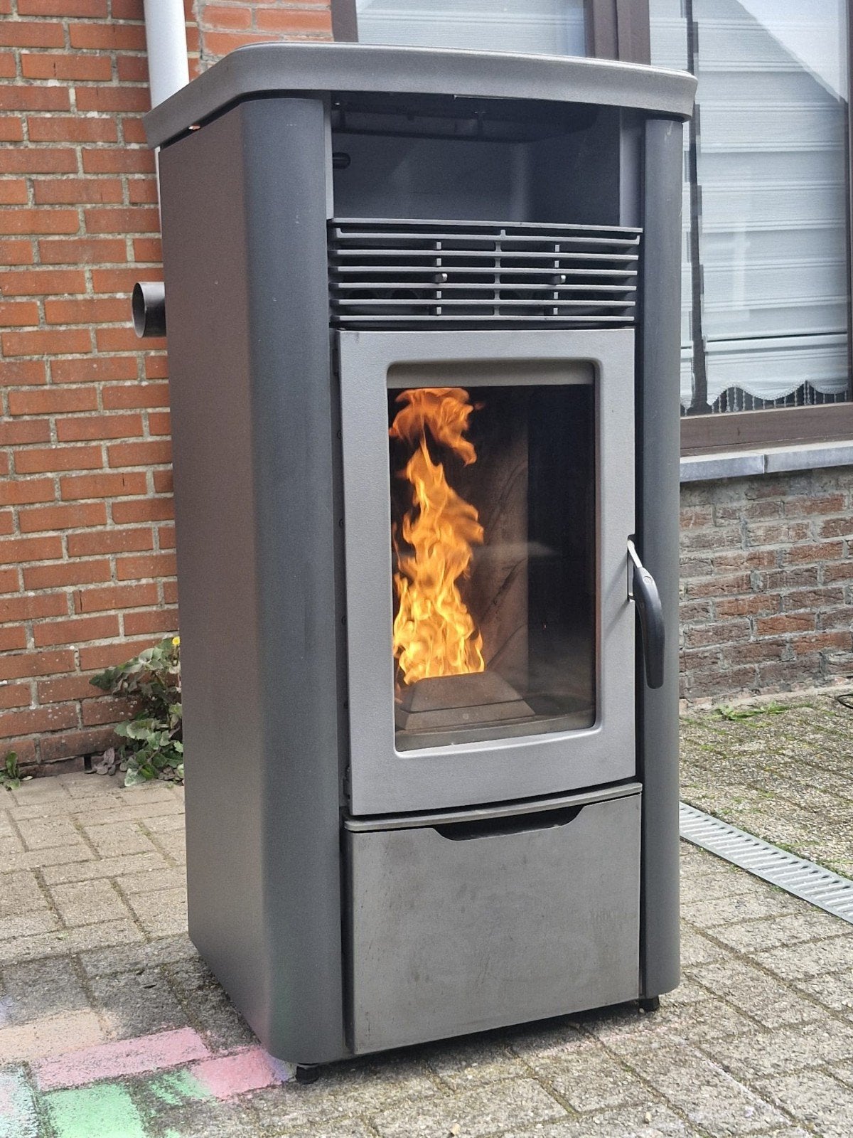 Pelletkachel Thermorossi 700 Easy 12,7kw Krachtige Kachel, Huis en Inrichting, Kachels, Overige brandstoffen, Ophalen of Verzenden