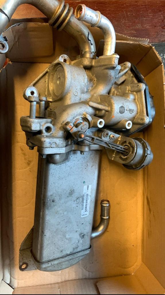 Volkswagen T5 GP 2.0 140pk Egr koeler, Gebruikt, -, Volkswagen, -
